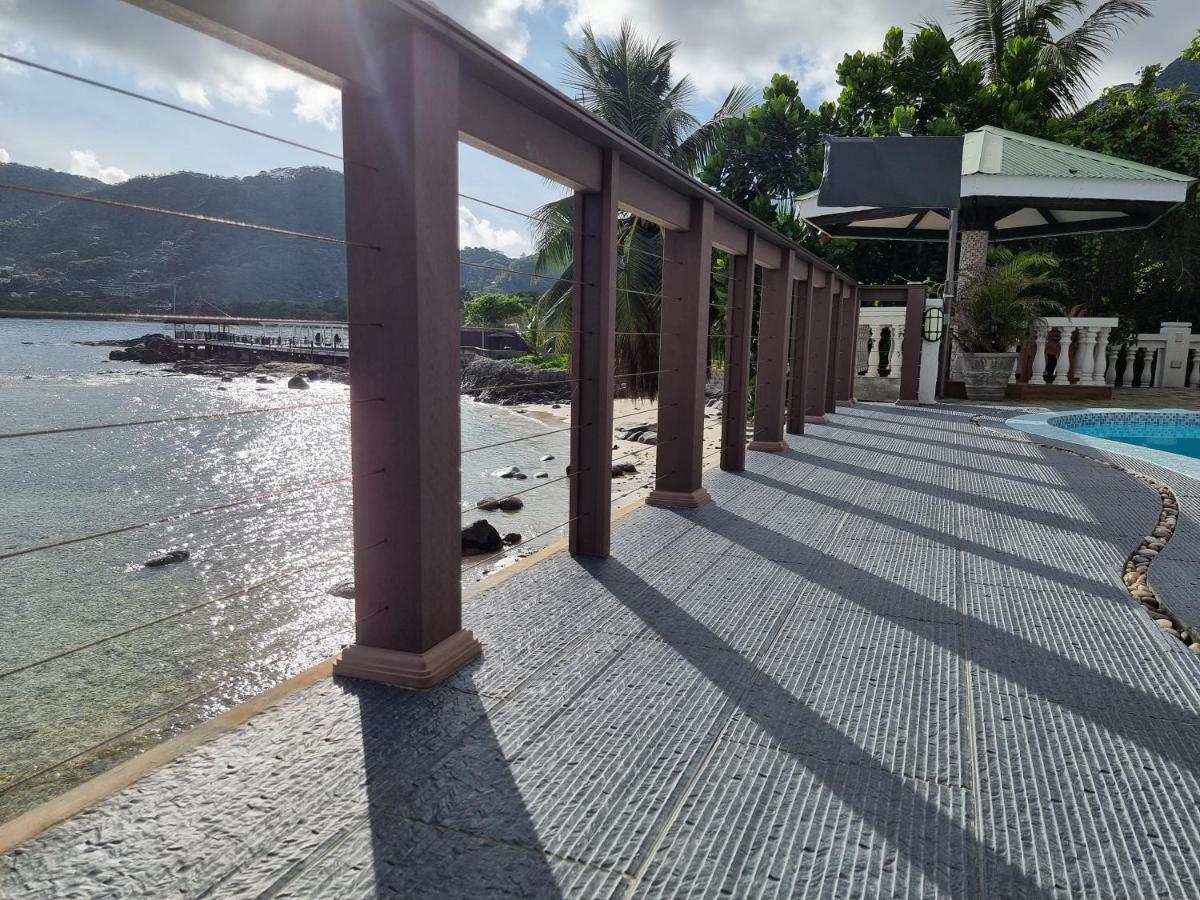 The Drake Seaside Apartment ボー・ヴァロン エクステリア 写真