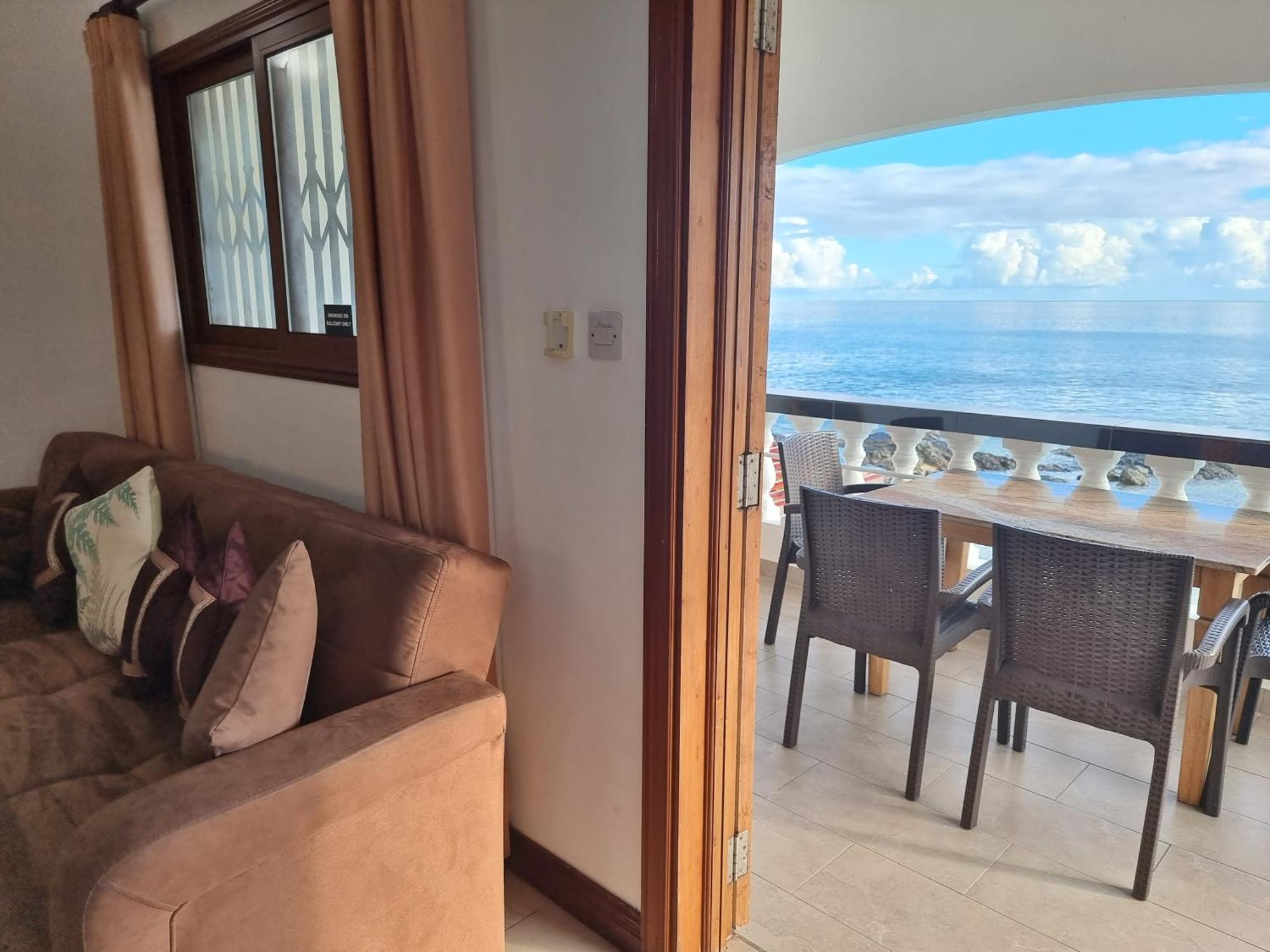 The Drake Seaside Apartment ボー・ヴァロン エクステリア 写真
